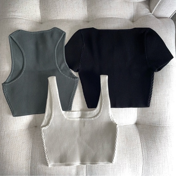 Aritzia Babaton Sculpt Knit Top Bundle - Picture 7 of 10